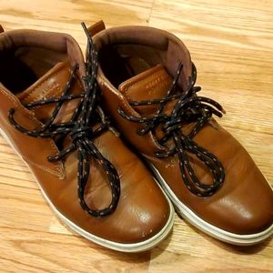 Perry Ellis size 3 brown high-tops